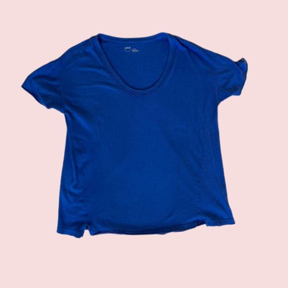 Aerie Women's Blue T-shirt - Picture 1 of 3
